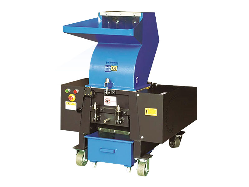 Auxiliary machine